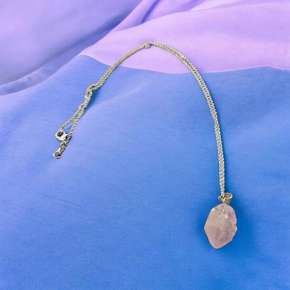 Light Purple Stone Pendant Silver Plated Necklace - Picture 1 of 3
